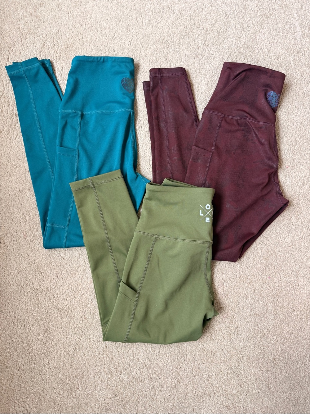 3 NEW LOVE HER SHOP Brand Olive, Teal, Maroon, Active Leggings with Pockets XS